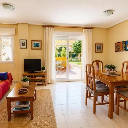 Apartment Sergi En Con Terraza, Parking Y Piscina A 150m De La Playa By Family Homes *